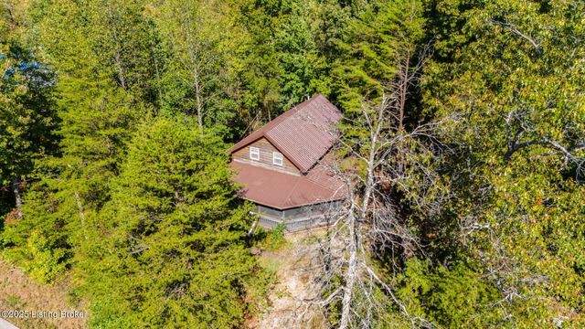 416 Wilderness Rd, Mammoth Cave, KY 42259