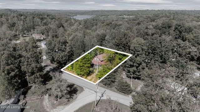 416 Wilderness Rd, Mammoth Cave, KY 42259