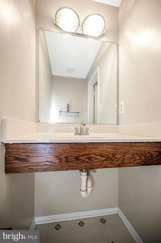 108 PLUM TREE CT, Sterling, VA 20164