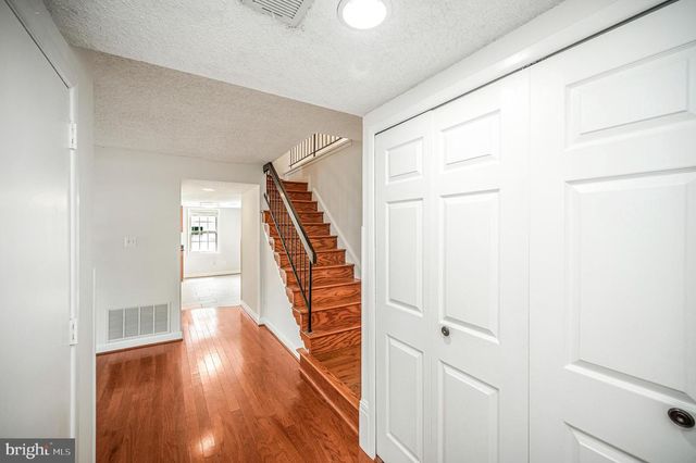 108 PLUM TREE CT, Sterling, VA 20164