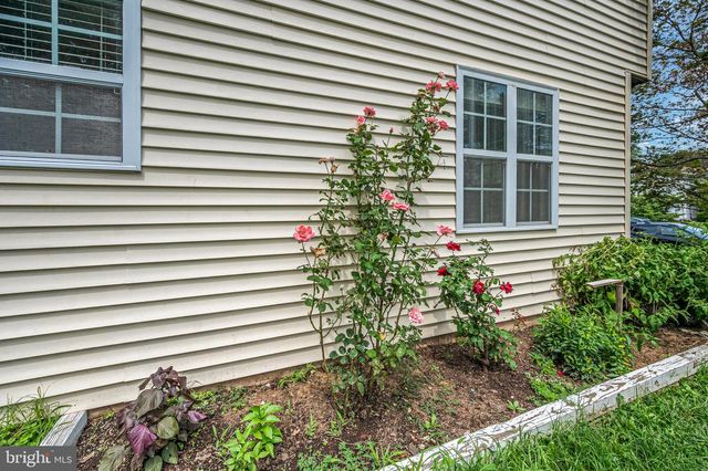 108 PLUM TREE CT, Sterling, VA 20164
