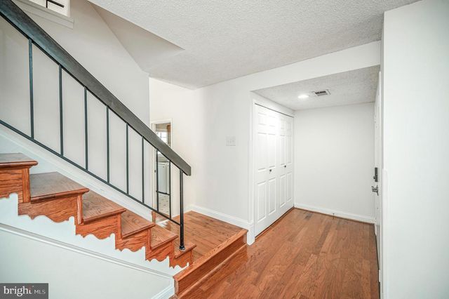 108 PLUM TREE CT, Sterling, VA 20164