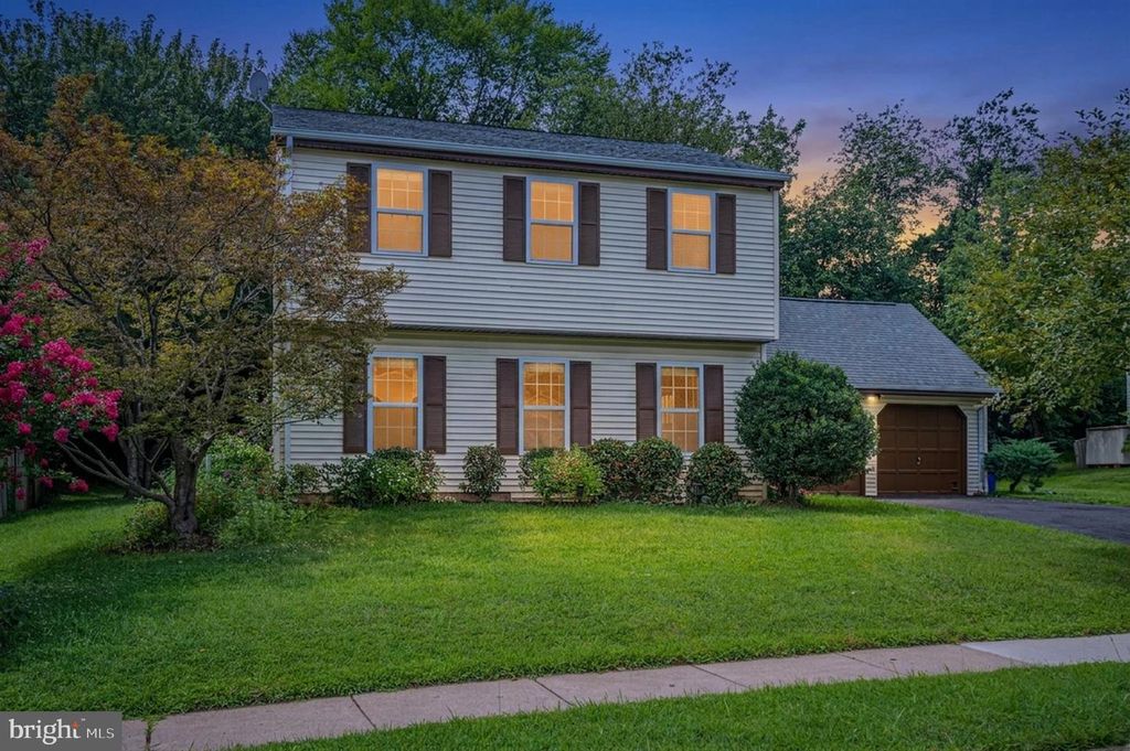 108 PLUM TREE CT, Sterling, VA 20164