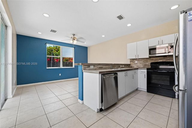 1567 SE 20th Avenue, Homestead, FL 33035