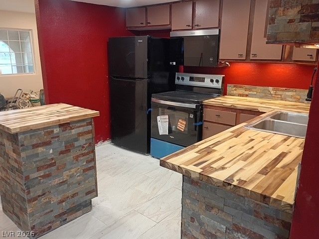 510 East Simkins Road, Pahrump, NV 89060