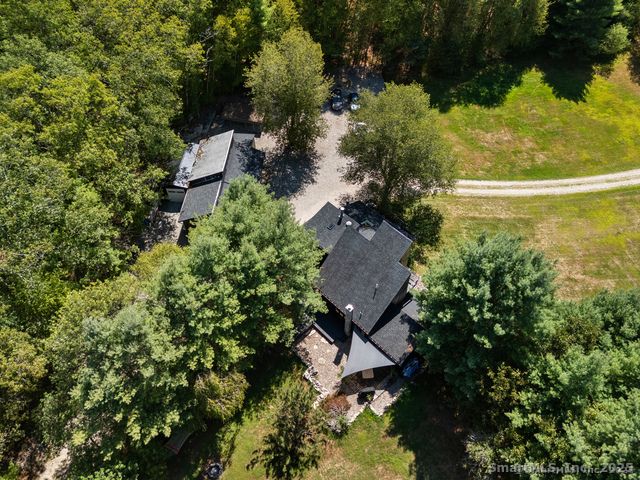 564 Hubbard Road, Killingly, CT 06241