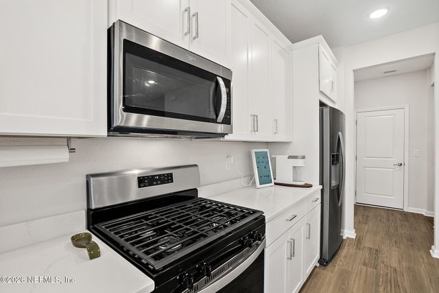100 TWILIGHT TEAR Way, St. Johns, FL 32259