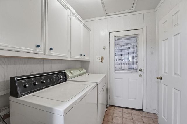 2109 Gentry Street, Houston, TX 77009