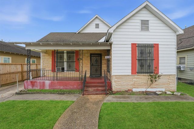2109 Gentry Street, Houston, TX 77009