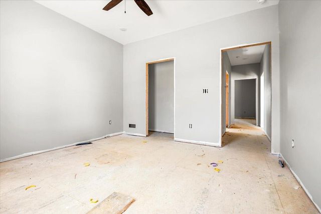 668 Laredo Drive, London, KY 40741