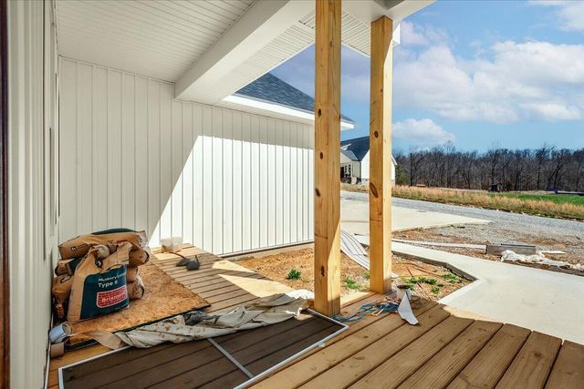 668 Laredo Drive, London, KY 40741