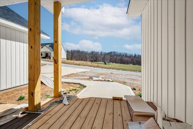 668 Laredo Drive, London, KY 40741