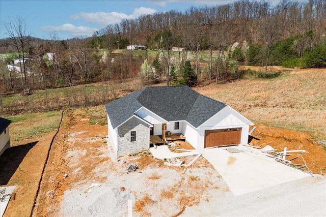 668 Laredo Drive, London, KY 40741