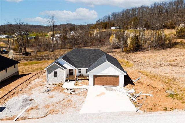 668 Laredo Drive, London, KY 40741