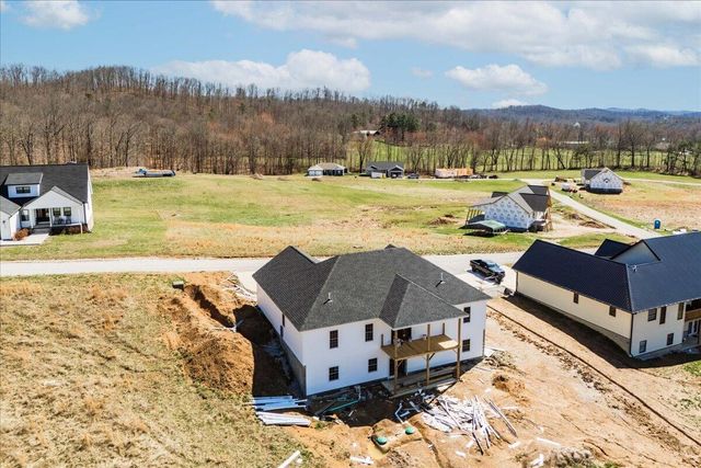 668 Laredo Drive, London, KY 40741
