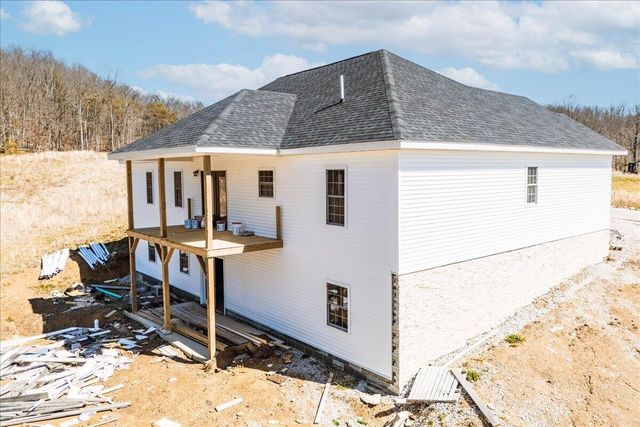 668 Laredo Drive, London, KY 40741