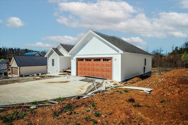 668 Laredo Drive, London, KY 40741