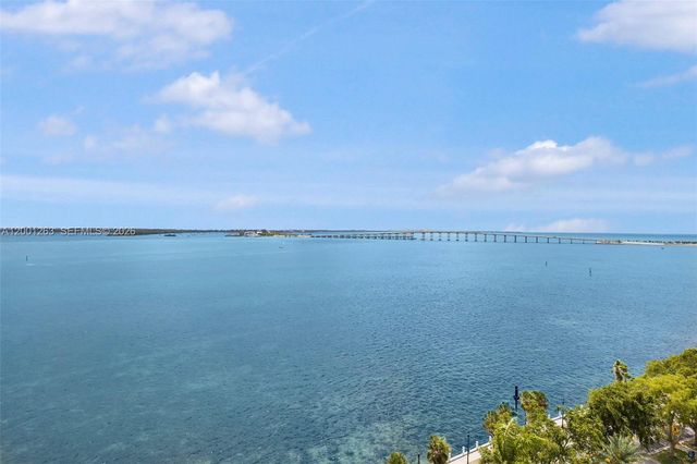 1420 Brickell Bay Dr 1401A, Miami, FL 33131