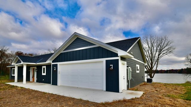 1415 223rd Avenue, Ogilvie, MN 56358