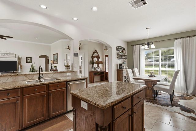 9016 Dixie Lane, Needville, TX 77461