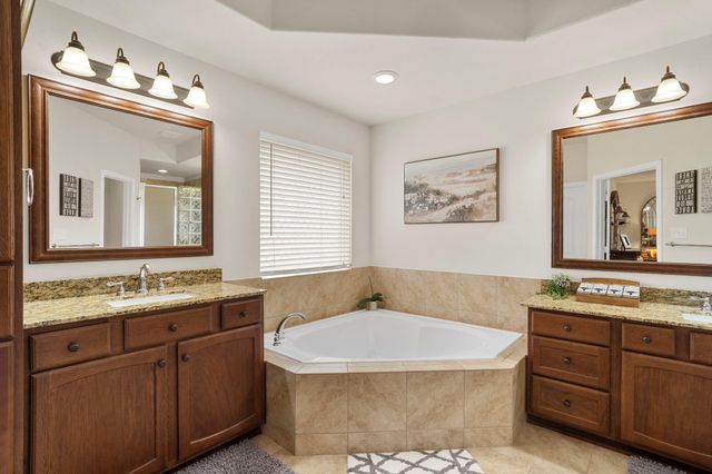 9016 Dixie Lane, Needville, TX 77461