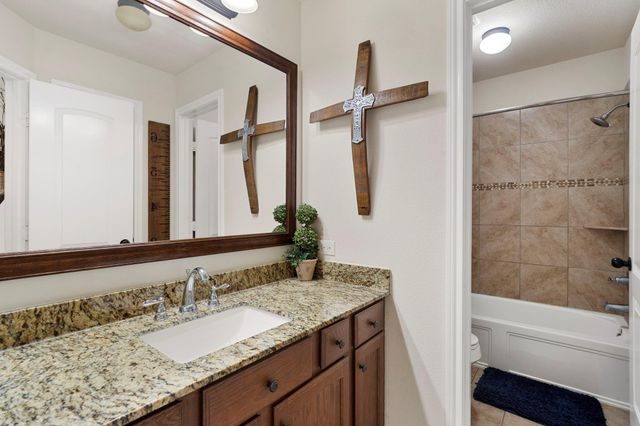 9016 Dixie Lane, Needville, TX 77461