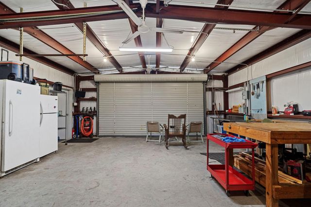 9016 Dixie Lane, Needville, TX 77461