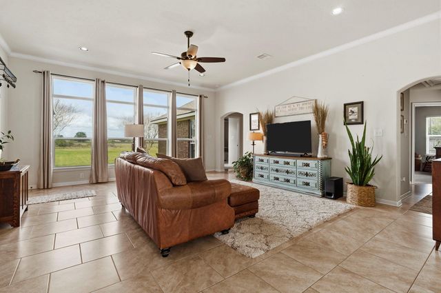 9016 Dixie Lane, Needville, TX 77461