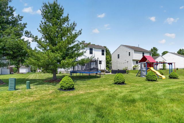 1658 Geranium Drive, Lewis Center, OH 43035