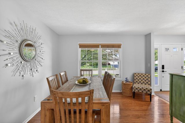 1658 Geranium Drive, Lewis Center, OH 43035