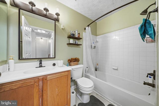 1702 BARNWOOD CT, Severn, MD 21144