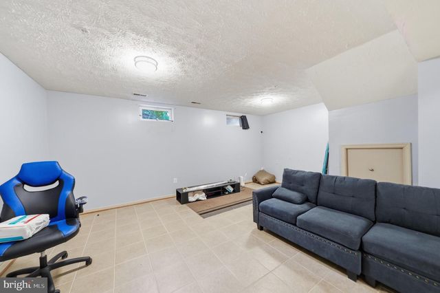 1702 BARNWOOD CT, Severn, MD 21144