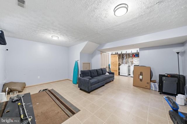 1702 BARNWOOD CT, Severn, MD 21144