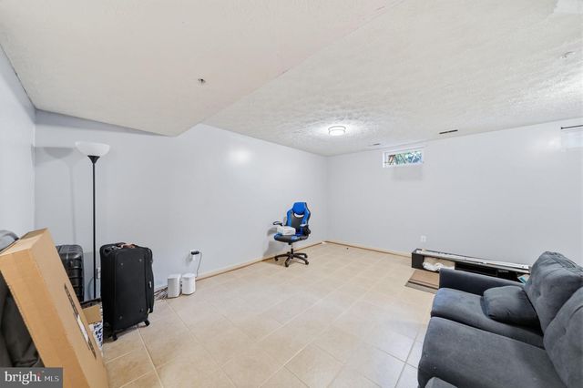 1702 BARNWOOD CT, Severn, MD 21144
