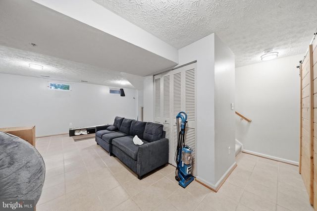 1702 BARNWOOD CT, Severn, MD 21144