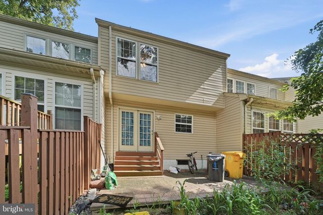 1702 BARNWOOD CT, Severn, MD 21144