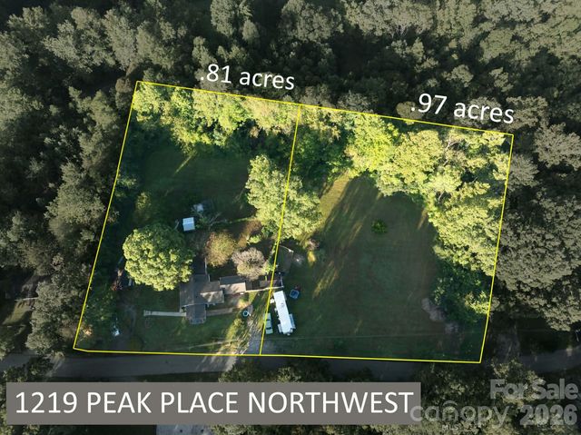1219 Peak Place NW, Lenoir, NC 28645