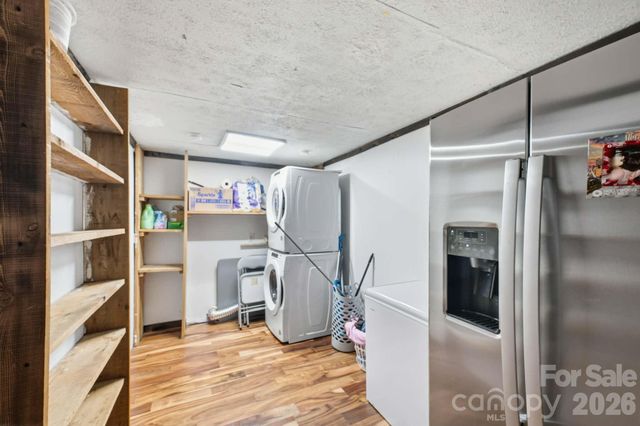 1219 Peak Place NW, Lenoir, NC 28645