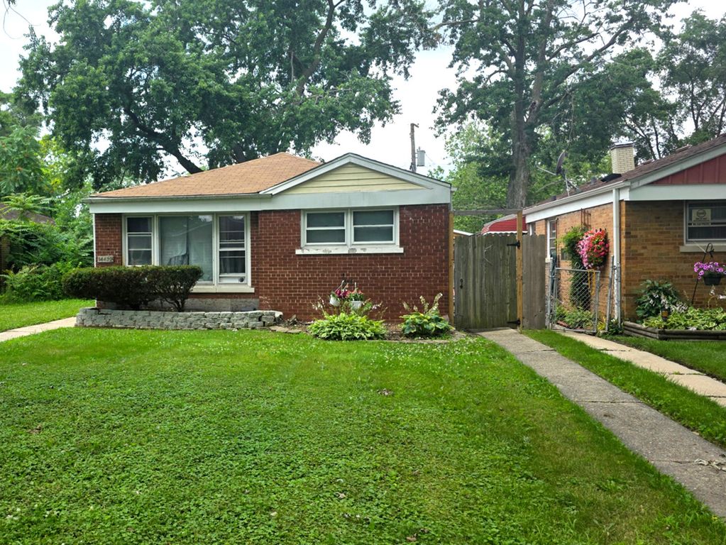 14432 Green Street, Harvey, IL 60426