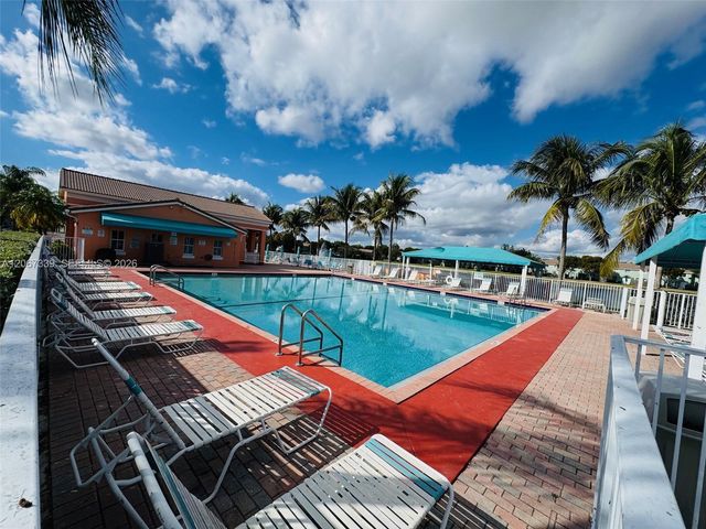 1601 SE 24th Court 221, Homestead, FL 33035
