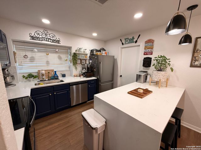 258 Burlington Dr., San Antonio, TX 78245