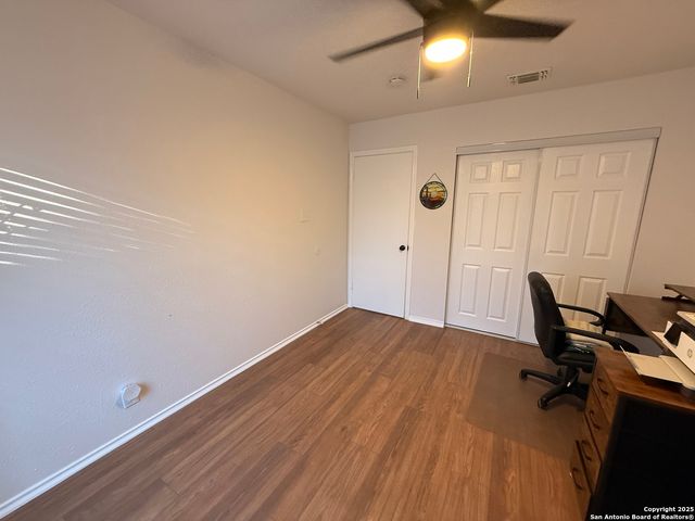 258 Burlington Dr., San Antonio, TX 78245