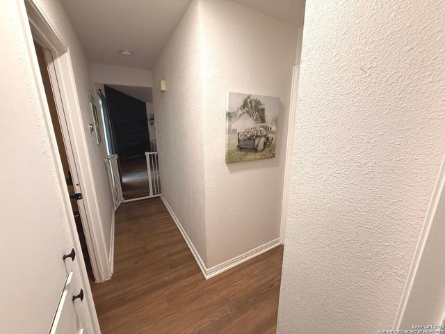 258 Burlington Dr., San Antonio, TX 78245