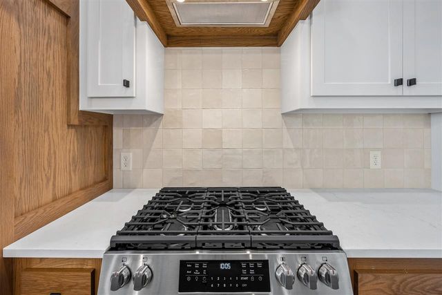 5867 Tadpole Dr, Elgin, OK 73538