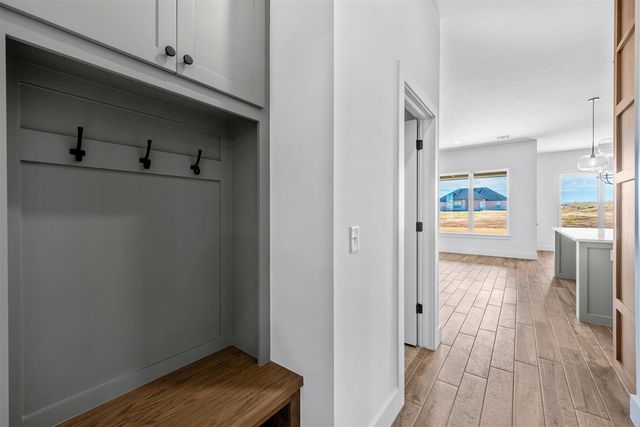 5867 Tadpole Dr, Elgin, OK 73538