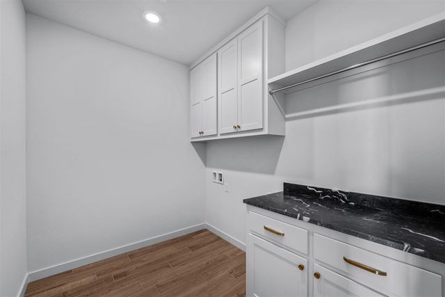 5867 Tadpole Dr, Elgin, OK 73538