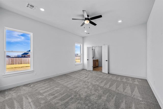 5867 Tadpole Dr, Elgin, OK 73538