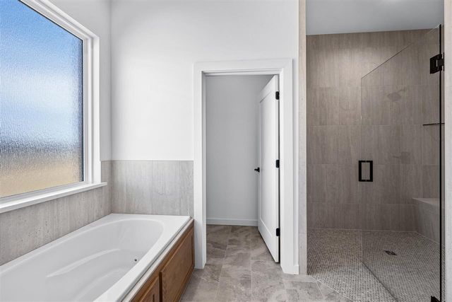 5867 Tadpole Dr, Elgin, OK 73538