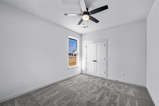 5867 Tadpole Dr, Elgin, OK 73538