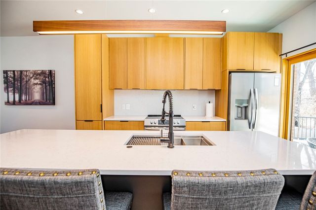 700-710 SE B, Bentonville, AR 72712